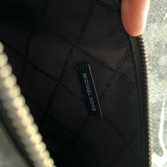 Michael Kors Empire Medium Chain Shoulder Bag - Picture 7 of 9